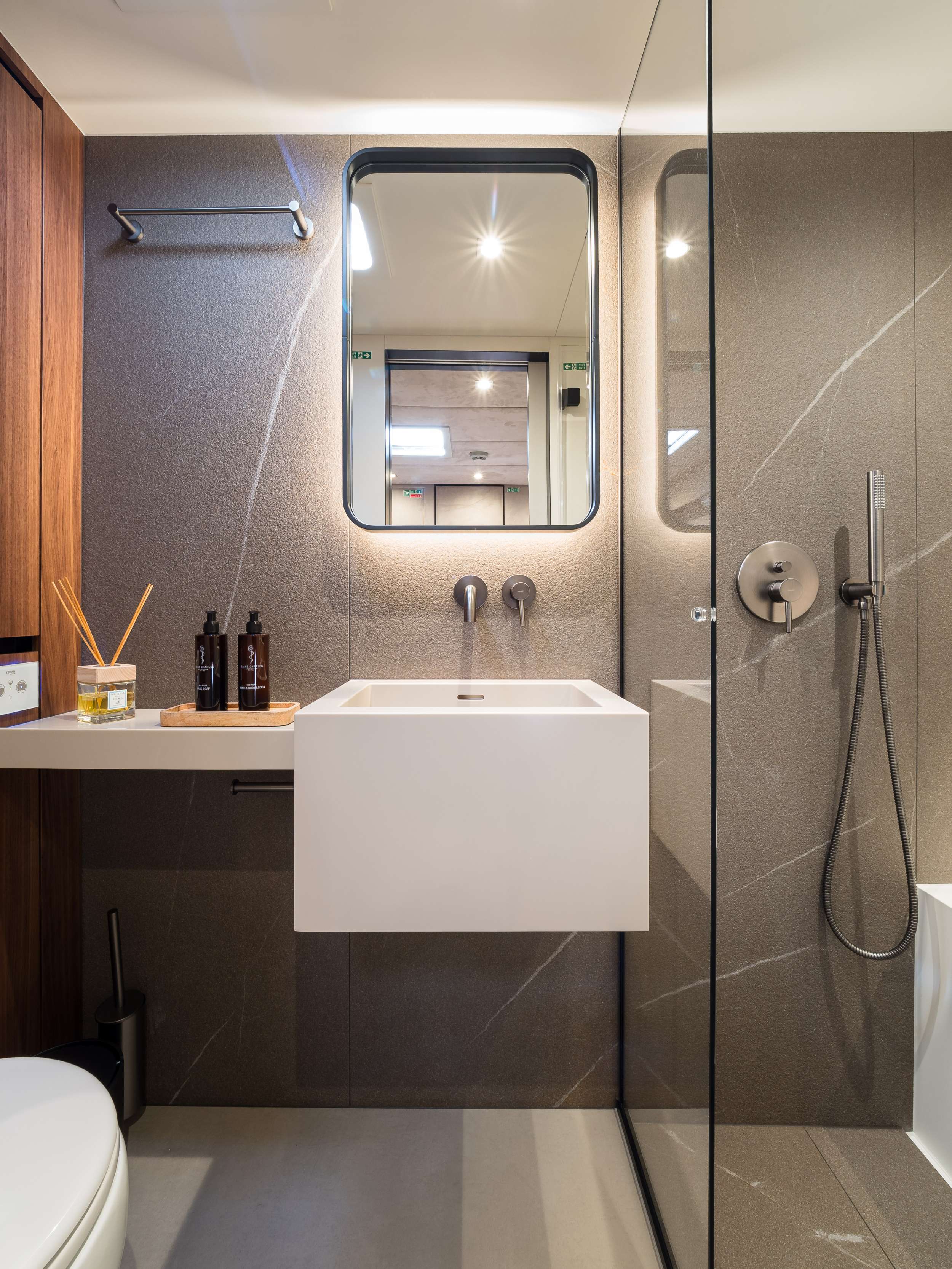 Charter Yacht AHALYA - Sunreef 60 - 4 Cabins - Split - Dubrovnik - Hvar - Croatia