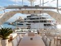 BROOKLYN Custom 121 ft - flybridge dining and sun beds BROOKLYN Custom 121 ft - flybridge dining and sun beds