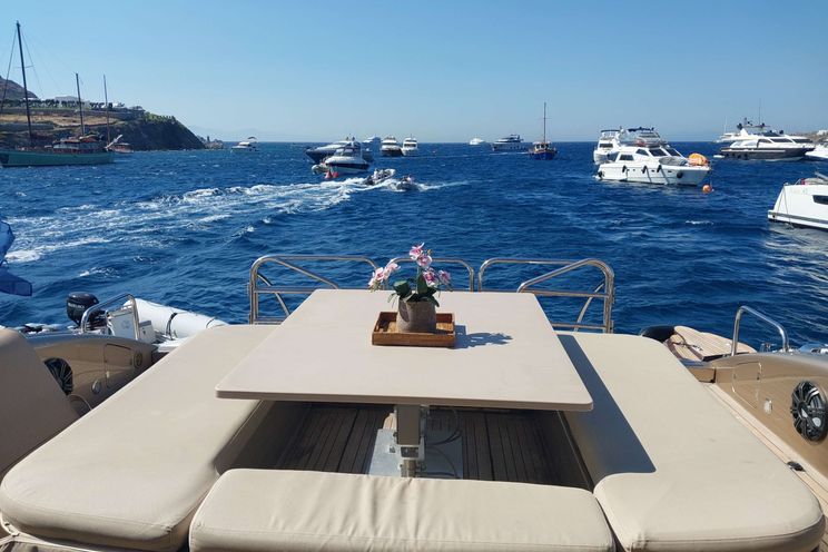 Charter Yacht ZEUS - Leopard 24 - 3 Cabins - Athens - Mykonos - Paros - Cyclades - Greece