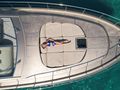 ZEUS Leopard 24 - foredeck bronzing area ZEUS Leopard 24 - foredeck bronzing area