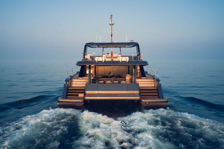 Charter Yacht ARCHIPELAGO III - Sunreef 60 Power - 4 Cabins - Nassau - Exumas - Bahamas