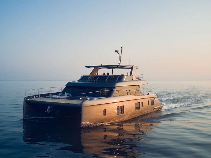 ARCHIPELAGO III Sunreef 60 Power - Bow ARCHIPELAGO III Sunreef 60 Power - Bow
