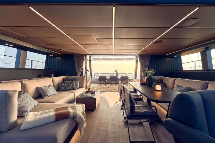 Charter Yacht ARCHIPELAGO III - Sunreef 60 Power - 4 Cabins - Nassau - Exumas - Bahamas
