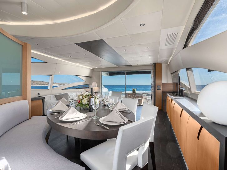 ONE Pershing 90 - indoor dining area ONE Pershing 90 - indoor dining area