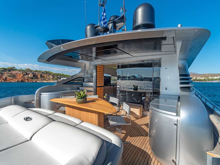 ONE Pershing 90 - aft deck ONE Pershing 90 - aft deck