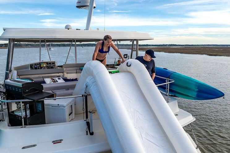 Charter Yacht SOUTHERN SKY - Leopard 51 - 3 Cabins - Nassau - Staniel Cay - Bahamas