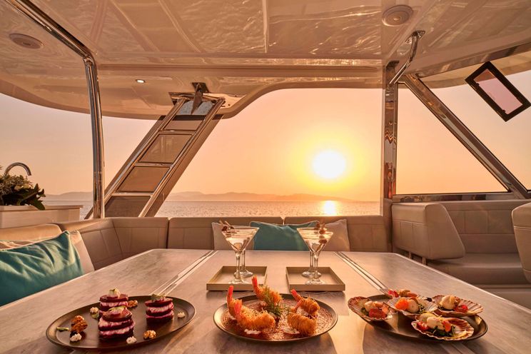 Charter Yacht EXPLORION - Aquila 54 - 4 Cabins - Athens - Mykonos - Paros - Cyclades - Greece