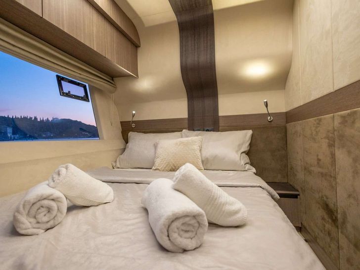 PARADISE Galeon 680 Fly - VIP cabin 2 PARADISE Galeon 680 Fly - VIP cabin 2