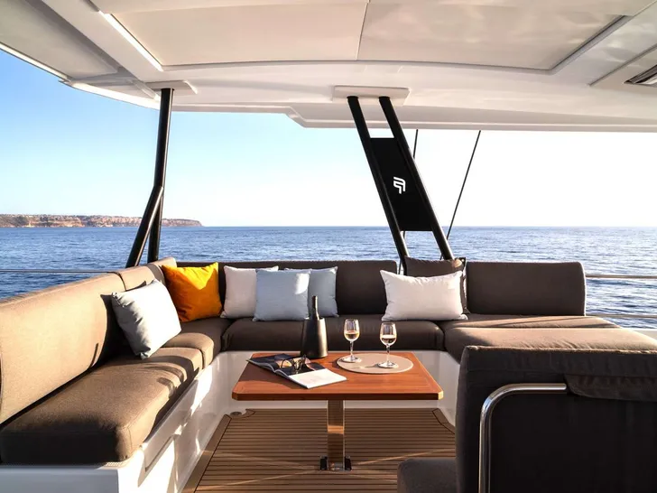 ARMEN flybridge ARMEN flybridge