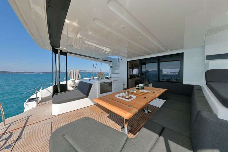 Charter Yacht CHAMPAGNE PLEASE - Lagoon 55 - 5 Cabins - Split - Dubrovnik - Hvar - Croatia