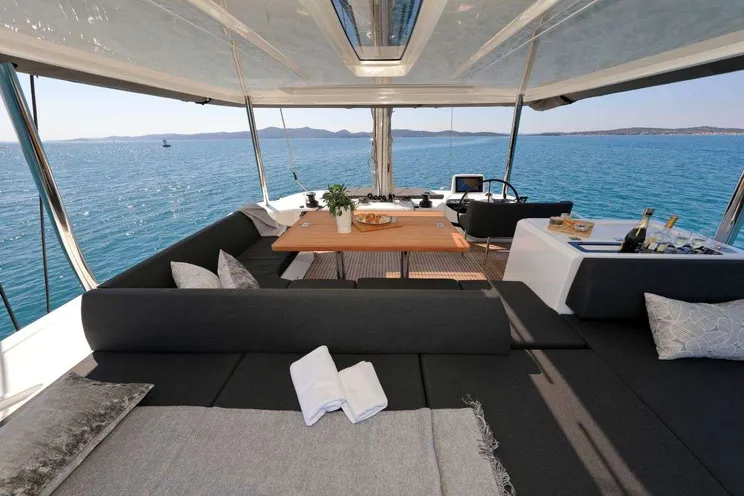 Charter Yacht CHAMPAGNE PLEASE - Lagoon 55 - 5 Cabins - Split - Dubrovnik - Hvar - Croatia
