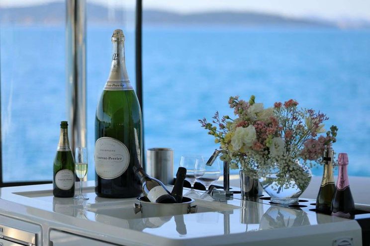 Charter Yacht CHAMPAGNE PLEASE - Lagoon 55 - 5 Cabins - Split - Dubrovnik - Hvar - Croatia