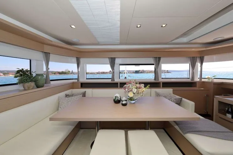Charter Yacht CHAMPAGNE PLEASE - Lagoon 55 - 5 Cabins - Split - Dubrovnik - Hvar - Croatia