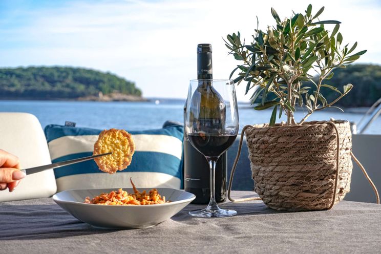 Charter Yacht SOLAIA - Leopard 50 - 3 Cabins - Split - Dubrovnik - Hvar - Croatia