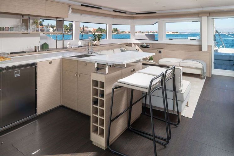 Charter Yacht DIAMOND DIVA - Lagoon 60 - 4 Cabins - Split - Dubrovnik - Hvar - Croatia