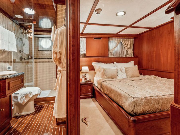 SEAGULL II Uljanik 50m - VIP cabin 2 SEAGULL II Uljanik 50m - VIP cabin 2