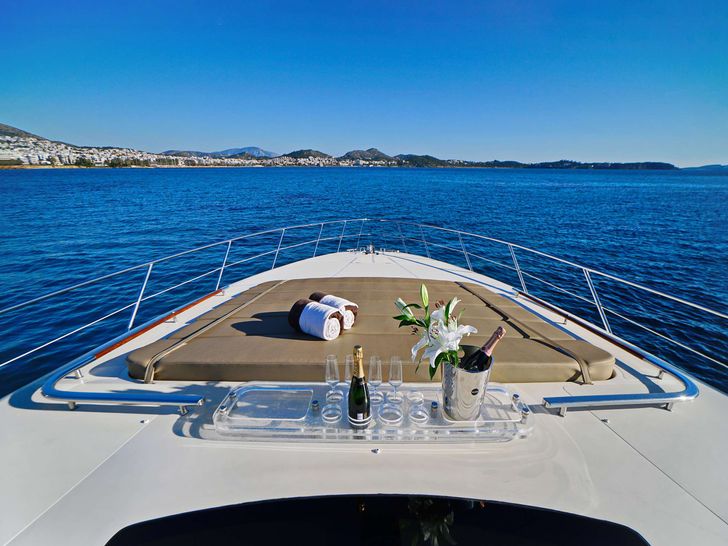 SEA U Riva Splendida 72 - foredeck SEA U Riva Splendida 72 - foredeck
