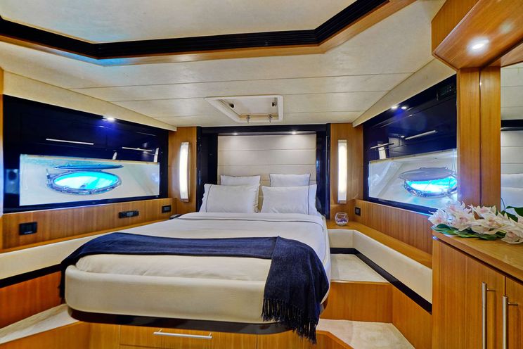 Charter Yacht SEA U - Riva Splendida 72 - 3 Cabins - Athens - Mykonos - Paros - Cyclades - Greece