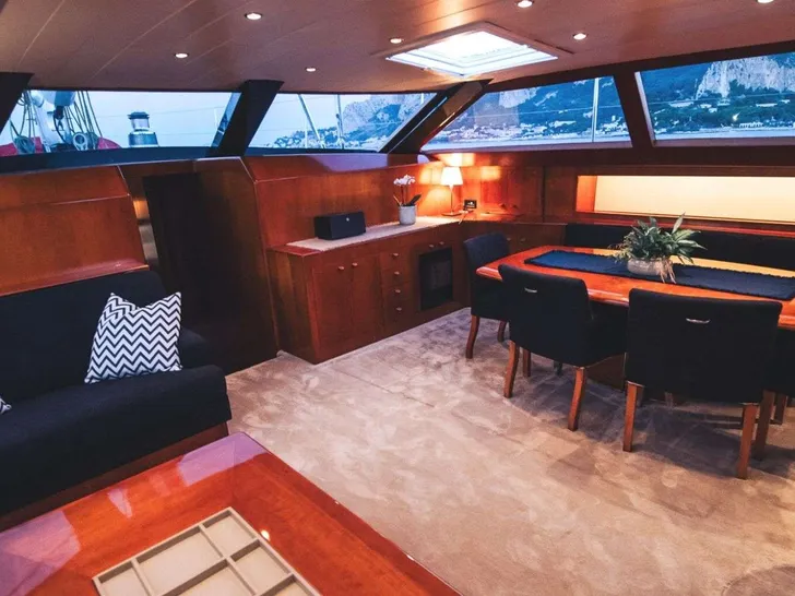 FREE AT LAST Marina 94 - saloon lounge and dining area FREE AT LAST Marina 94 - saloon lounge and dining area