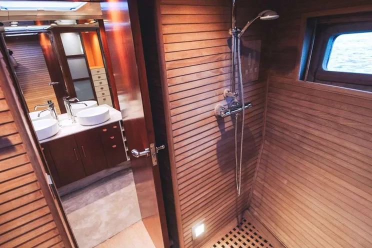 Charter Yacht FREE AT LAST - Marina 92 Barcelona - 3 Cabins - Olbia - La Maddalena - Sardinia - Italy