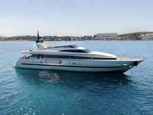 THEION - Baglietto 30m - Athens - Mykonos - Paros - Cyclades - Greece THEION - Baglietto 30m - Athens - Mykonos - Paros - Cyclades - Greece