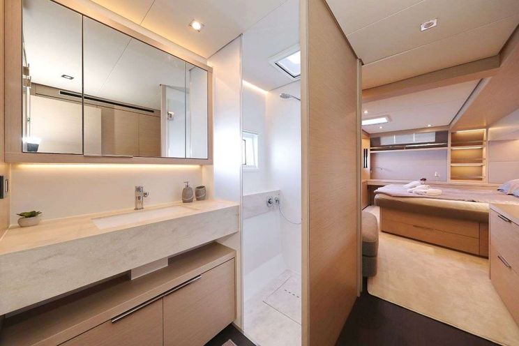 Charter Yacht NOMAD - Lagoon 55 - 4 Cabins - Split - Dubrovnik - Hvar - Croatia