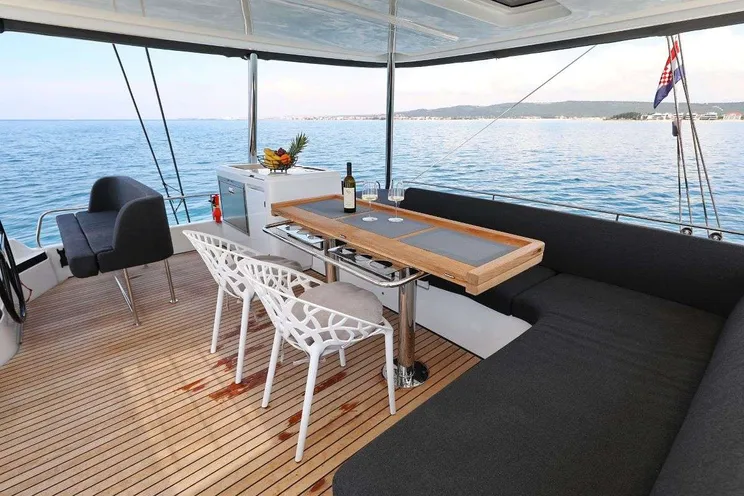 Charter Yacht NOMAD - Lagoon 55 - 4 Cabins - Split - Dubrovnik - Hvar - Croatia