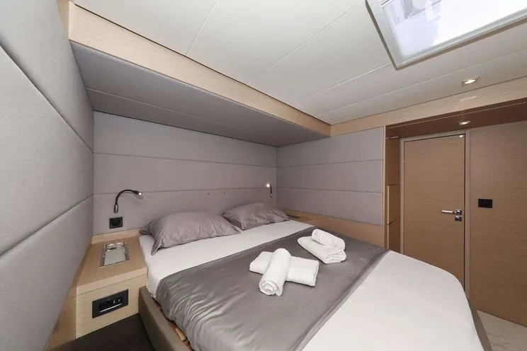 Charter Yacht NOMAD - Lagoon 55 - 4 Cabins - Split - Dubrovnik - Hvar - Croatia