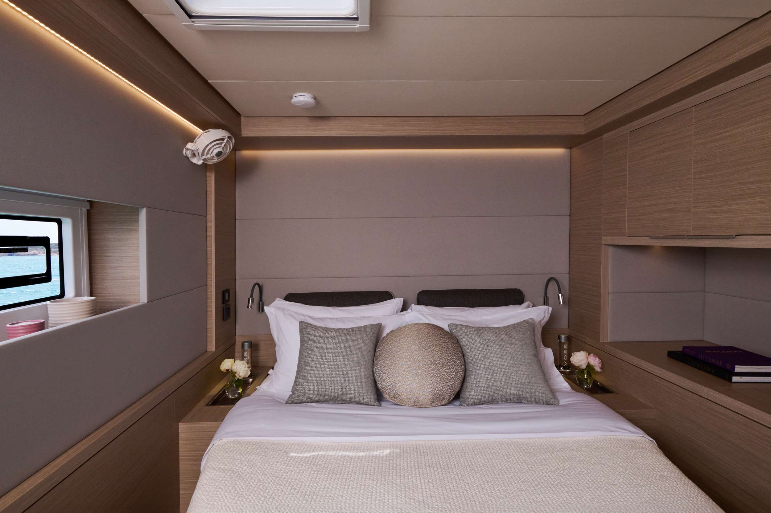 Charter Yacht DREAM - Lagoon 55 - 5 Cabins - Athens - Mykonos - Paros - Cyclades - Greece