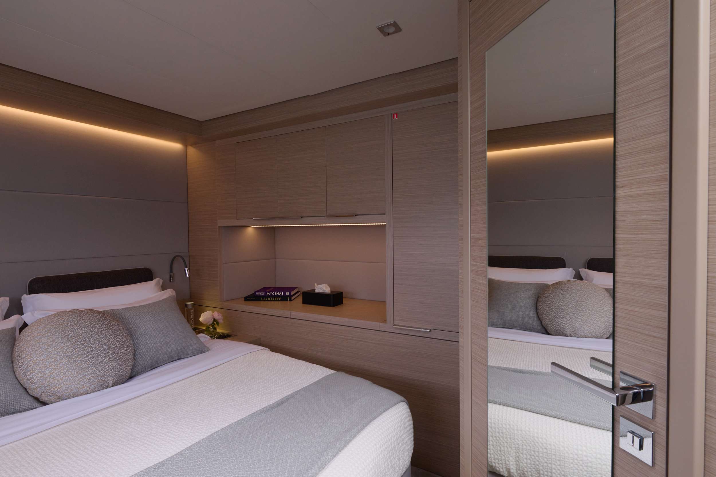 Charter Yacht DREAM - Lagoon 55 - 5 Cabins - Athens - Mykonos - Paros - Cyclades - Greece