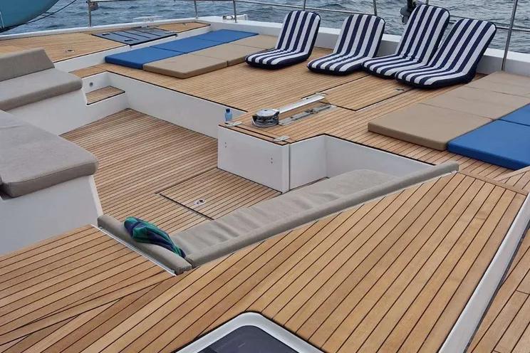 Charter Yacht BLUE LAGOON - Bali 5.4 - 5 Cabins - St Martin - St Barths - Leewards - Caribbean