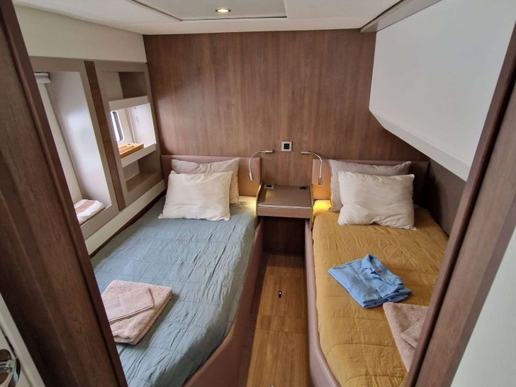 BLUE LAGOON Bali 5.4 - twin cabin BLUE LAGOON Bali 5.4 - twin cabin