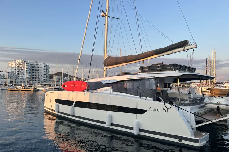 Charter Yacht LE GRAND BOGAVANT - Fountaine Pajot Aura 51- 4 Cabins - Tortola - Anegada - Virgin Gorda - BVI - Caribbean
