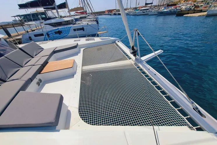 Charter Yacht LE GRAND BOGAVANT - Fountaine Pajot Aura 51- 4 Cabins - Tortola - Anegada - Virgin Gorda - BVI - Caribbean