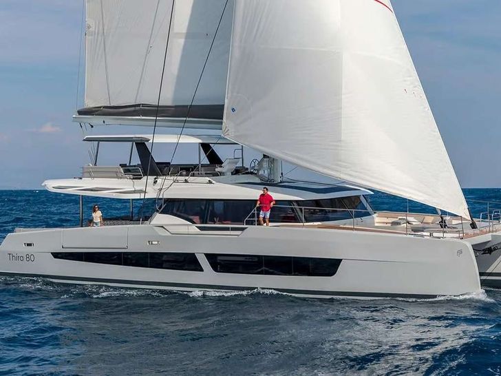 SOL MADININA Fountaine Pajot Thira 80 - cruising SOL MADININA Fountaine Pajot Thira 80 - cruising