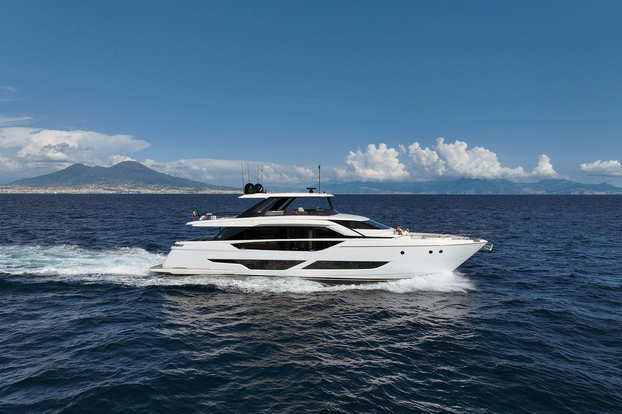 FAST - Ferretti Yachts 860 - 4 Cabins - Olbia - Porto Cervo - La Maddalena - Sardinia - Italy