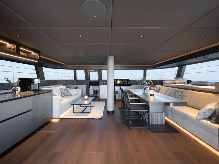 Main Salon Main Salon