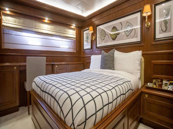 HAG Custom Line 30m - VIP cabin HAG Custom Line 30m - VIP cabin