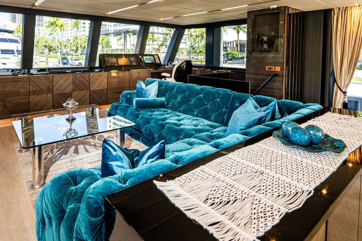Charter Yacht ISLAND MAJESTY - Sunreef 68 Supreme Power - 3 Cabins - Miami - Florida