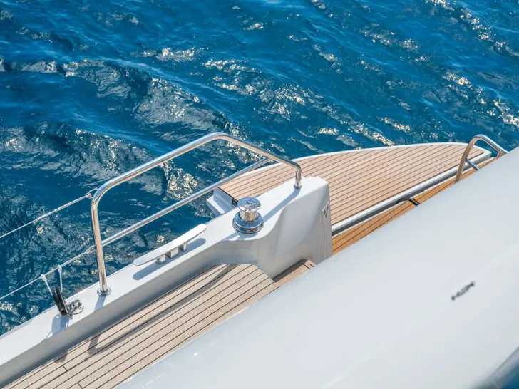 SOFIA Lagoon 60 - deck extensions SOFIA Lagoon 60 - deck extensions