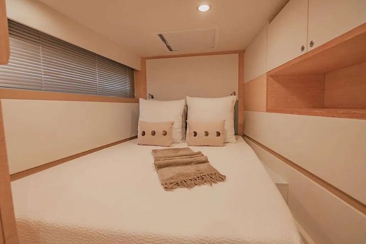 Charter Yacht CATA - Nishii 54 - 2 Cabins - Nassau - Exumas - Bahamas