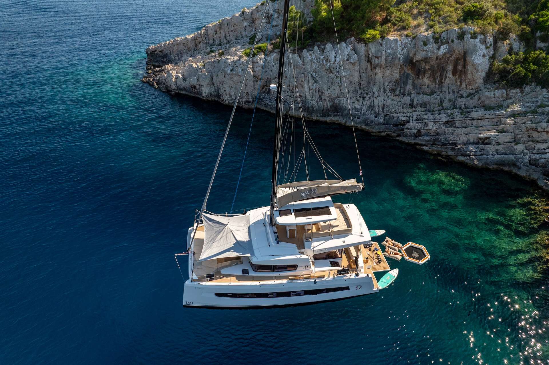 Charter Yacht FARBEN - Bali 5.8 - 4 Cabins - Trogir - Split - Dubrovnik - Hvar - Croatia