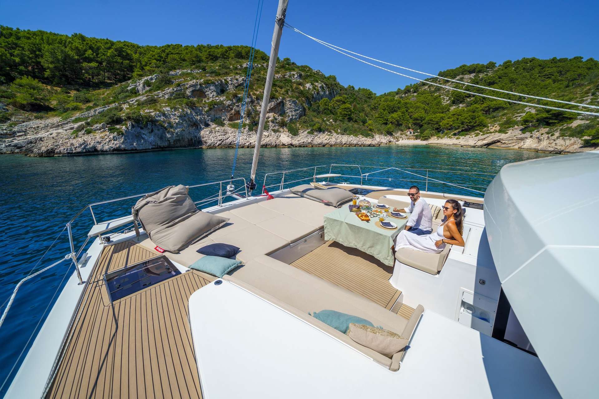 Charter Yacht FARBEN - Bali 5.8 - 4 Cabins - Trogir - Split - Dubrovnik - Hvar - Croatia