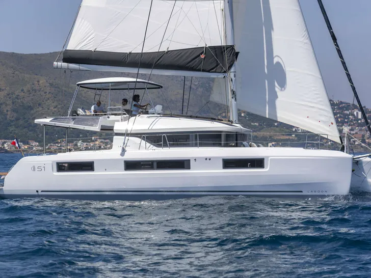 REALITY Lagoon 51 - profile REALITY Lagoon 51 - profile