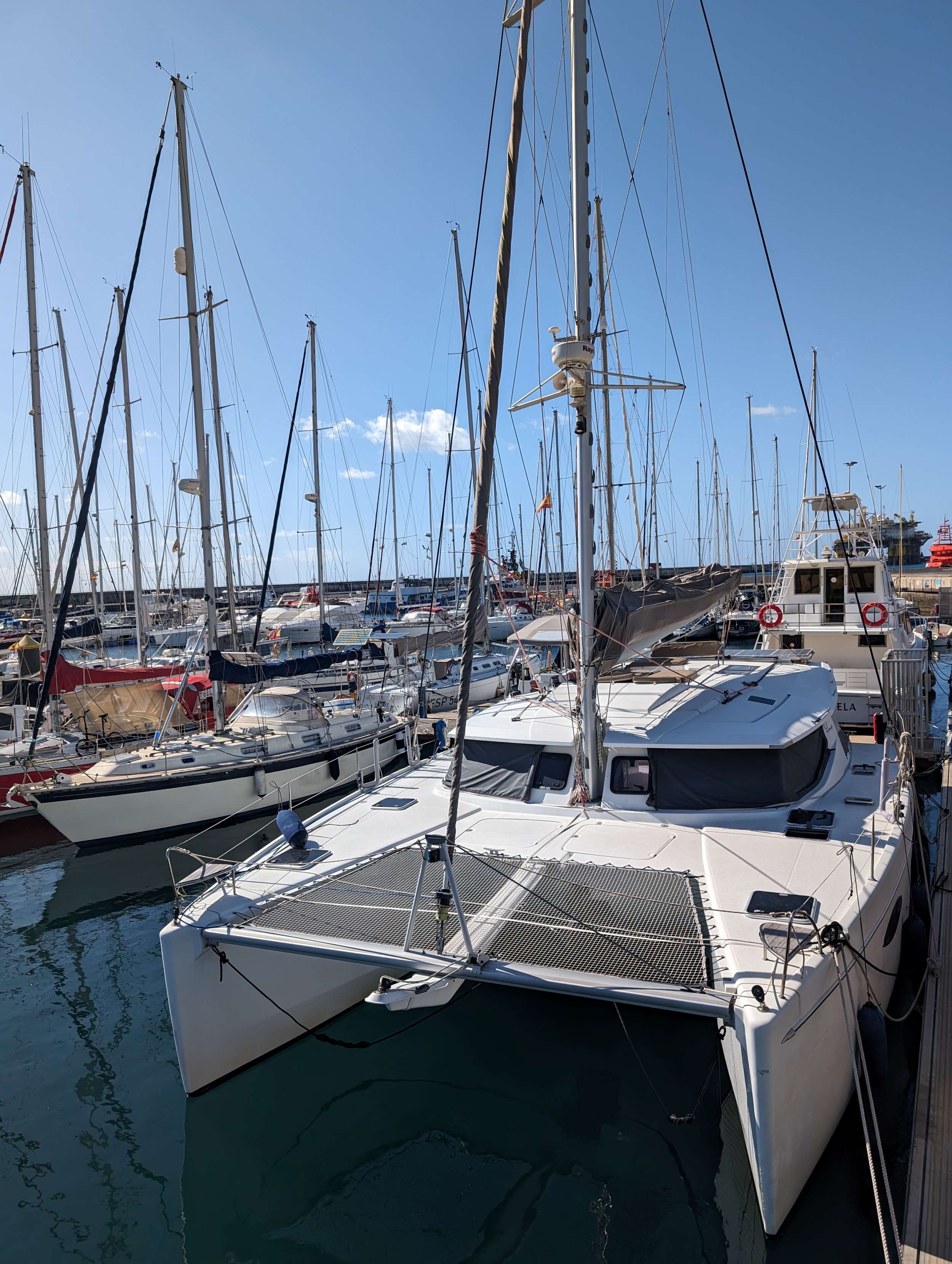 MAHANA Fountaine Pajot Helia 44 - docked forward view