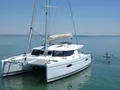 MAHANA Fountaine Pajot Helia 44 - anchored bow view MAHANA Fountaine Pajot Helia 44 - anchored bow view