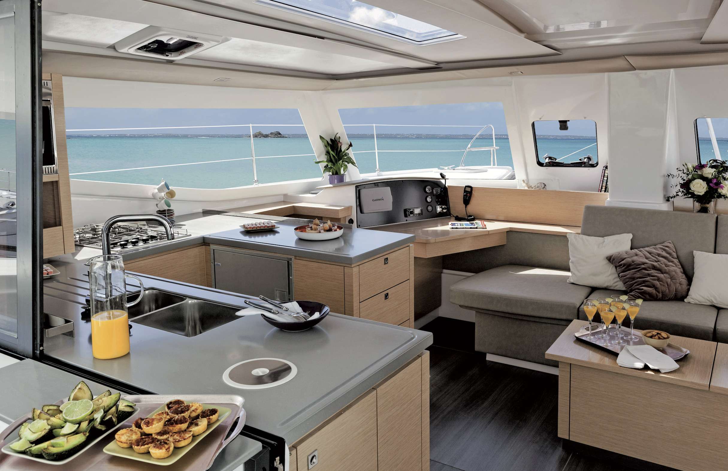 MAHANA Fountaine Pajot Helia 44 - galley