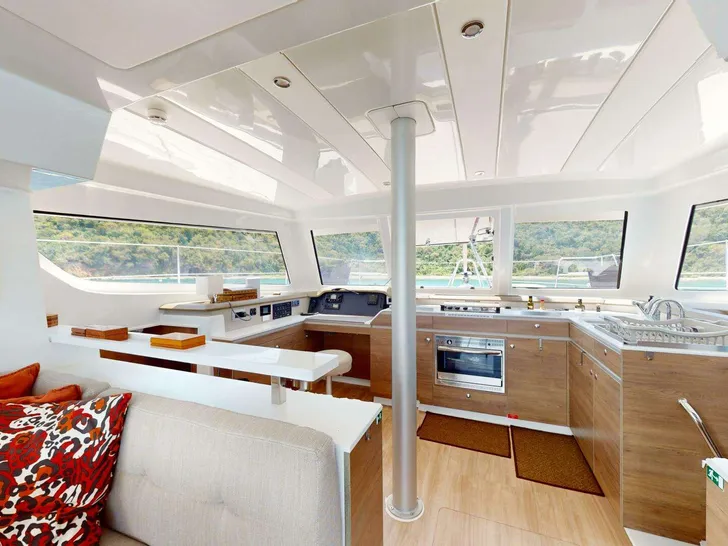 AQUATIC ODYSSEY Bali 4.2 - galley and control center AQUATIC ODYSSEY Bali 4.2 - galley and control center