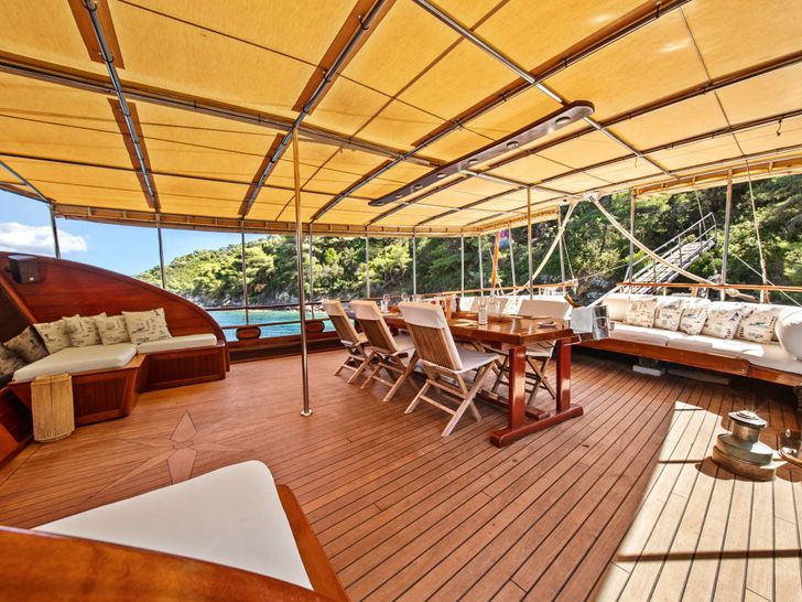 ELEGANZA Custom Gulet 27m - alfresco dining area ELEGANZA Custom Gulet 27m - alfresco dining area