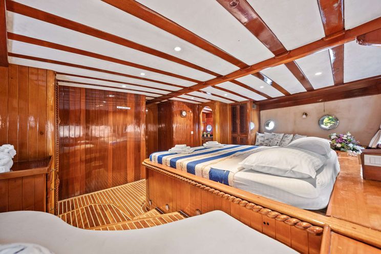 Charter Yacht ELEGANZA - Custom Gulet 27m - 5 Cabins - Split - Dubrovnik - Hvar - Croatia